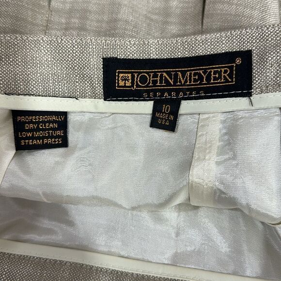 John Meyer Vintage Pleated Knee Length Elegant Beige Skirt Size 10 - Picture 5 of 8